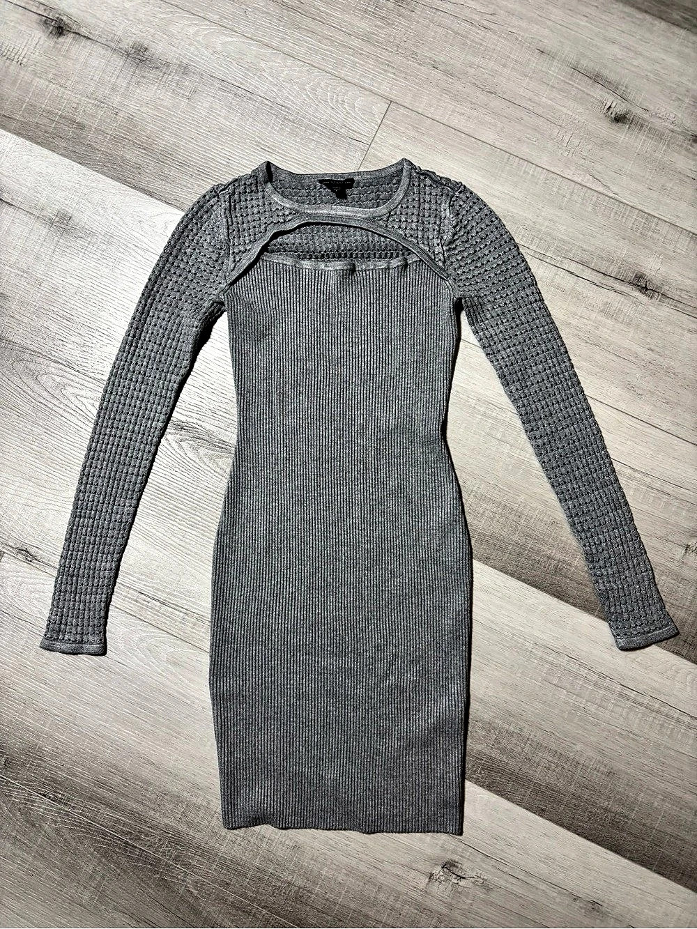 GUESS Gray Ribbed Knit Sweater Dress Long Sleeve Cutout Size Small